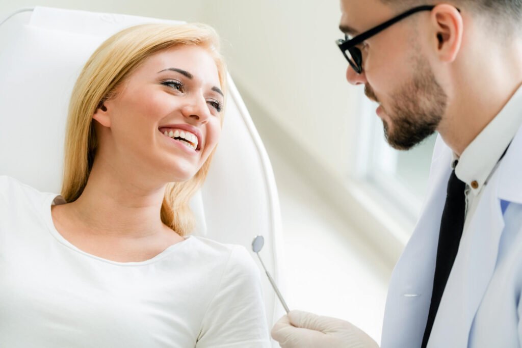 Common Problems a Cosmetic Dentist Can Fix - Forest Ridge Dental Group